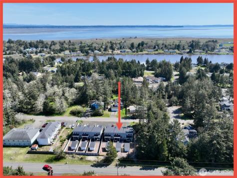 609 Sunset Avenue NE Ocean Shores WA 98569