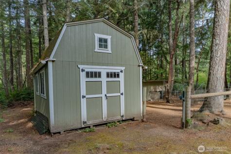 17705 74th Street NW Vaughn WA 98394