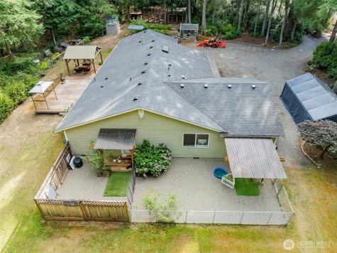 17705 74th Street NW Vaughn WA 98394