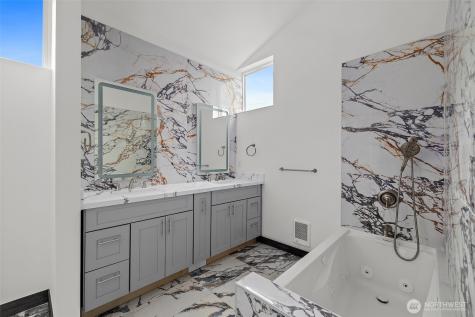 8608 42nd Avenue S Seattle WA 98118