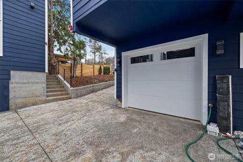 8608 42nd Avenue S Seattle WA 98118