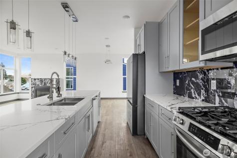 8608 42nd Avenue S Seattle WA 98118