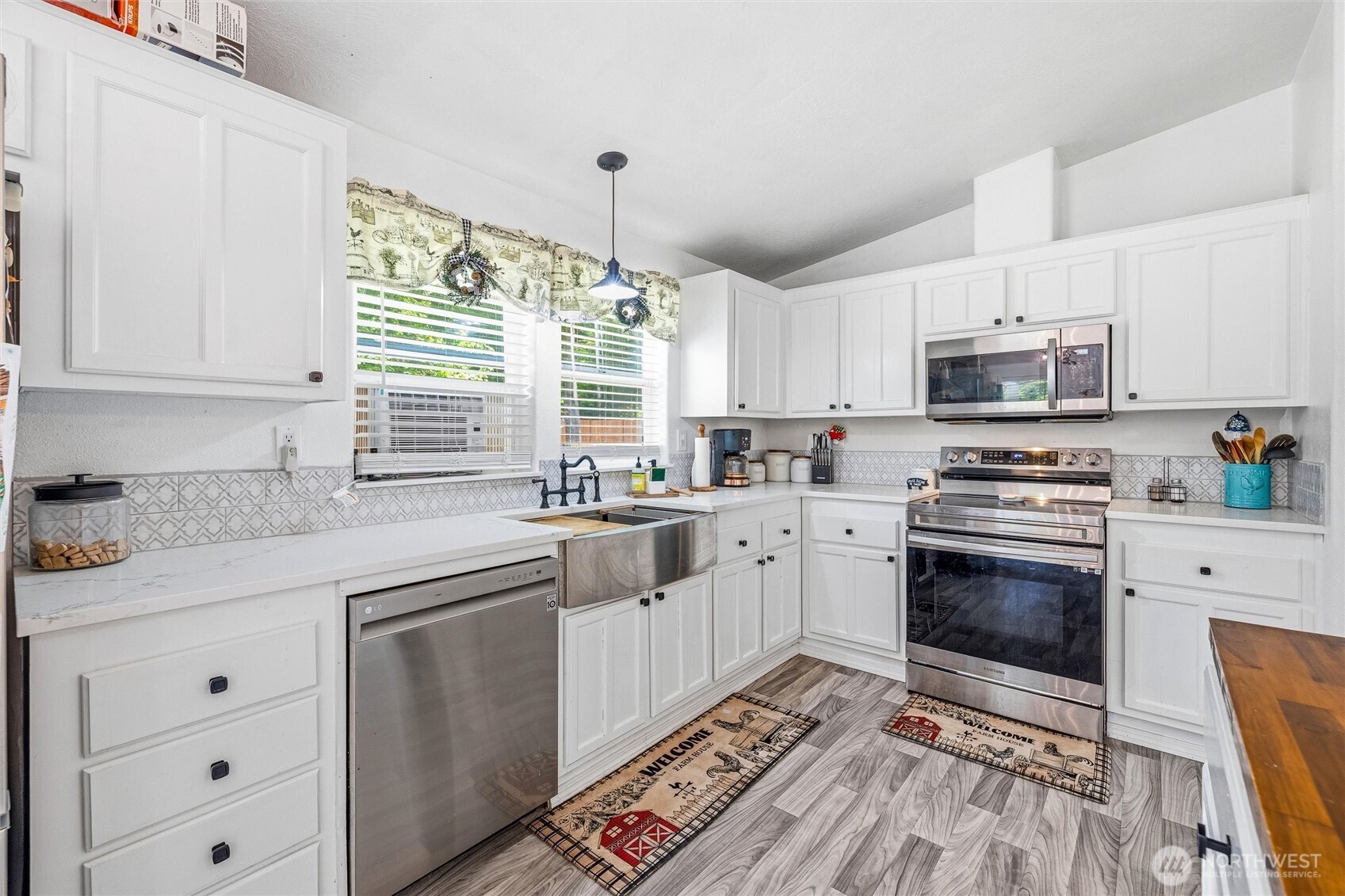 9168 W Pressentin Drive Concrete WA 98237