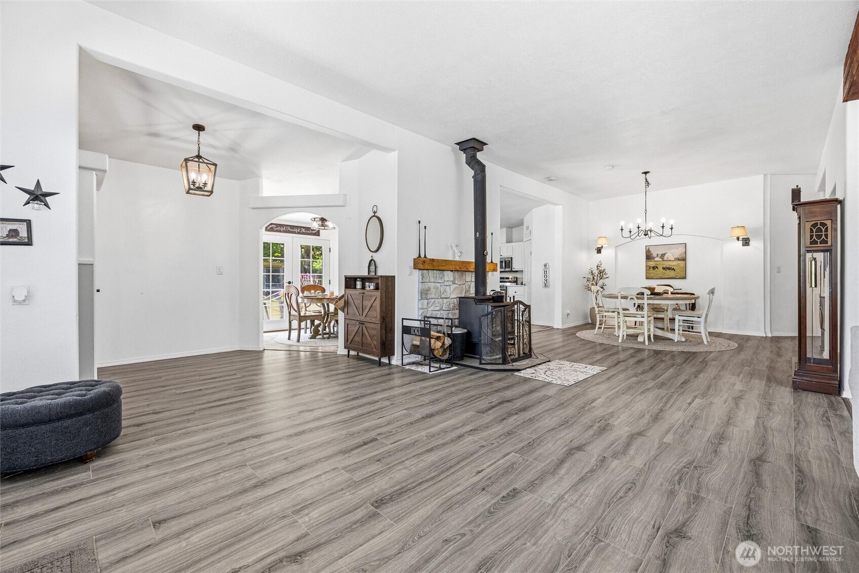 9168 W Pressentin Drive Concrete WA 98237
