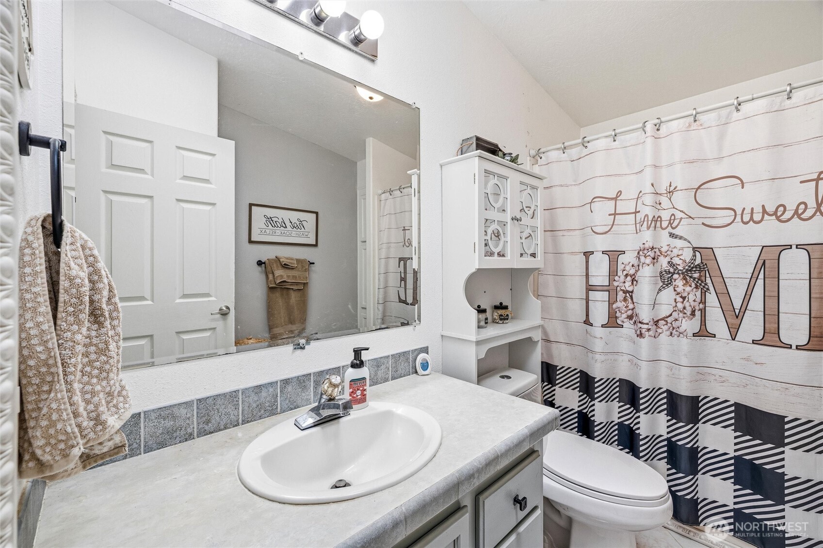 9168 W Pressentin Drive Concrete WA 98237