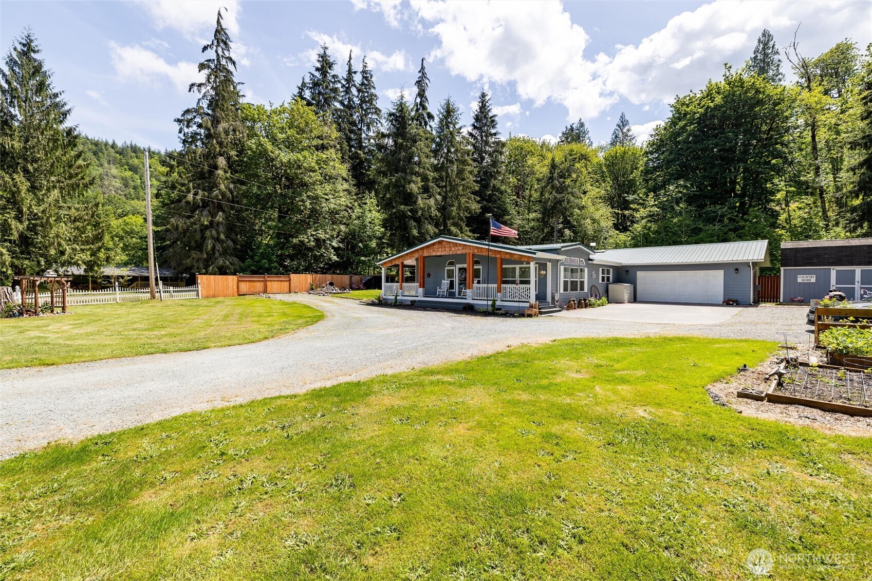 9168 W Pressentin Drive Concrete WA 98237