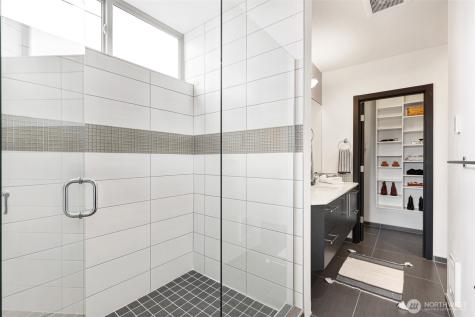 6315 42nd Avenue SW Seattle WA 98136