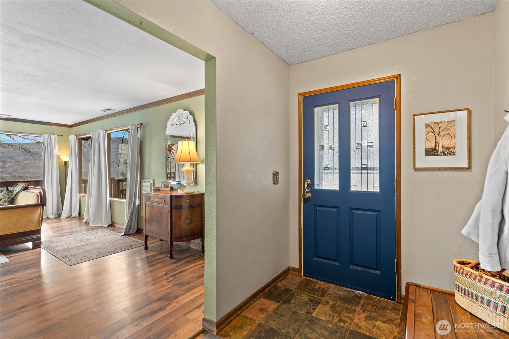 1220 S Webb Place East Wenatchee WA 98802