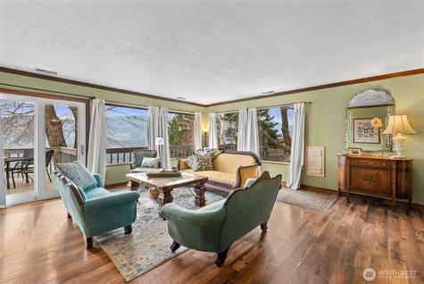 1220 S Webb Place East Wenatchee WA 98802