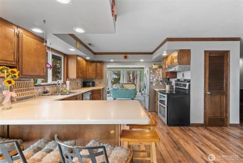 1220 S Webb Place East Wenatchee WA 98802