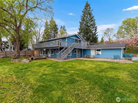 1220 S Webb Place East Wenatchee WA 98802