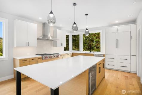 13105 SE 19th Court Bellevue WA 98005