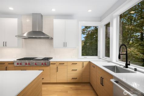 13105 SE 19th Court Bellevue WA 98005