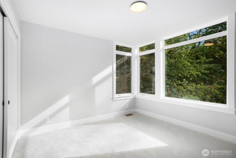 13105 SE 19th Court Bellevue WA 98005