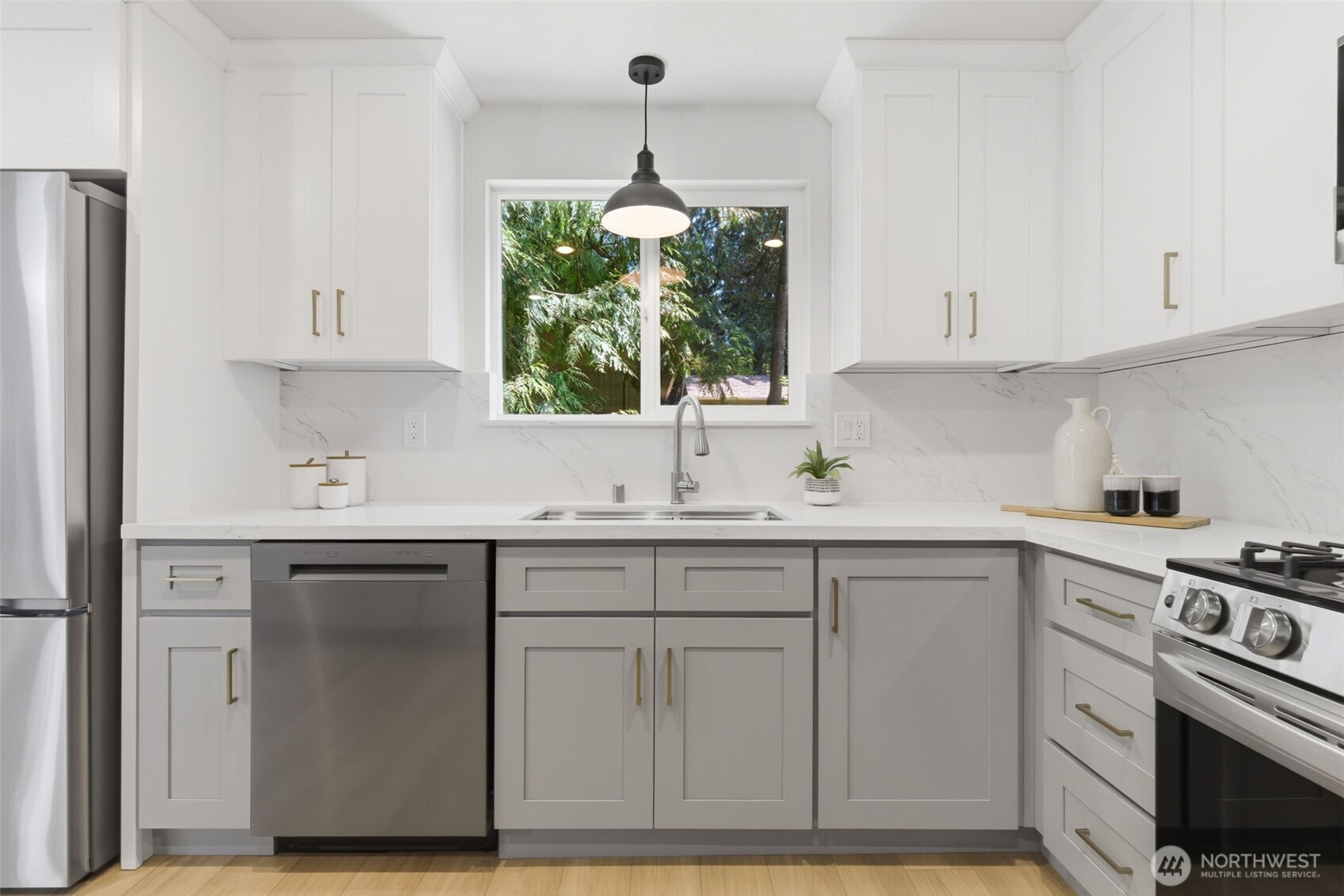 895 Highwood Drive SW Issaquah WA 98027