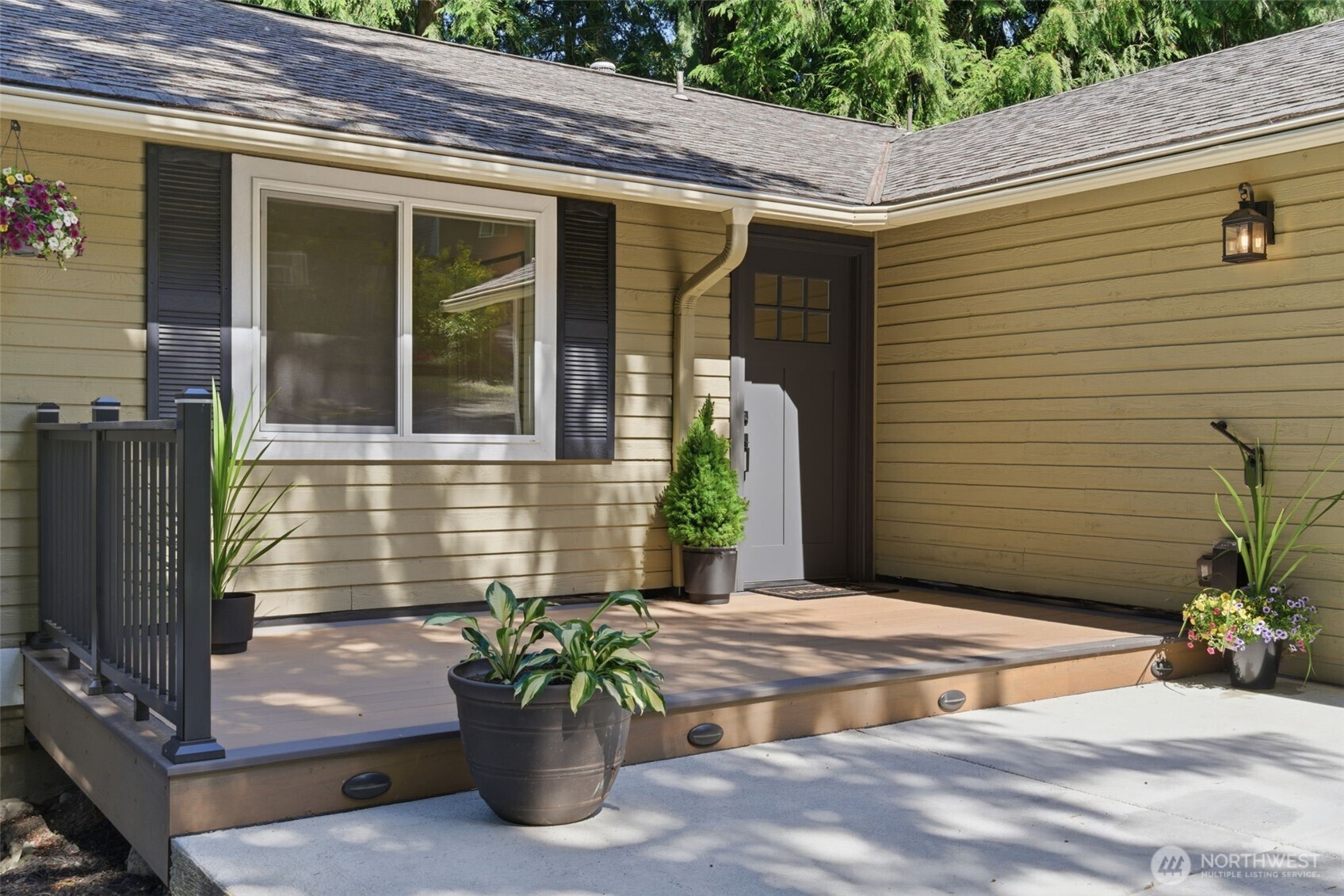 895 Highwood Drive SW Issaquah WA 98027