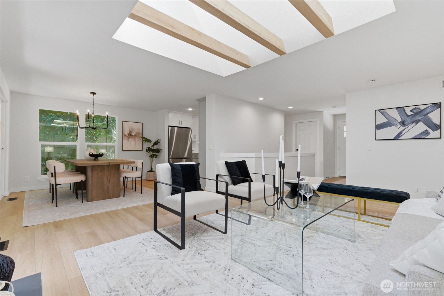 895 Highwood Drive SW Issaquah WA 98027