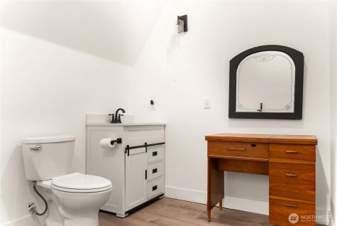211 W Buttermilk Creek Road Twisp WA 98856