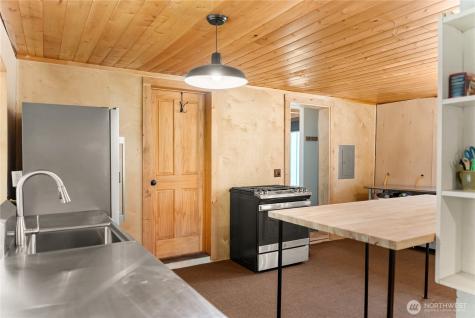 211 W Buttermilk Creek Road Twisp WA 98856