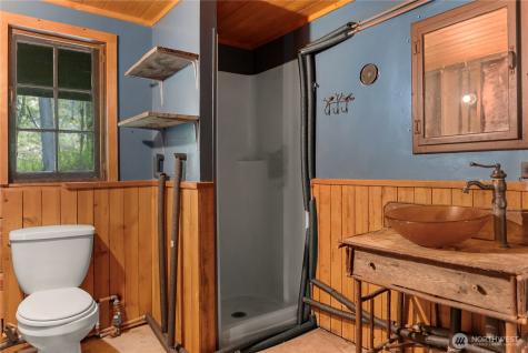 211 W Buttermilk Creek Road Twisp WA 98856