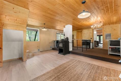 211 W Buttermilk Creek Road Twisp WA 98856