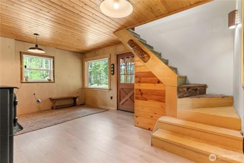 211 W Buttermilk Creek Road Twisp WA 98856