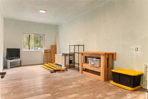 211 W Buttermilk Creek Road Twisp WA 98856