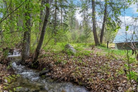 211 W Buttermilk Creek Road Twisp WA 98856