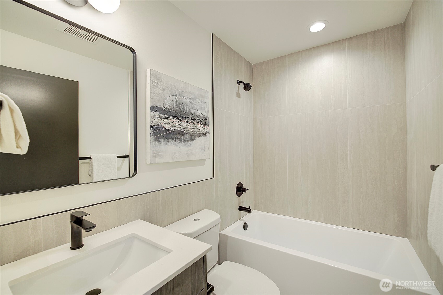7912 34th Avenue SW Seattle WA 98126