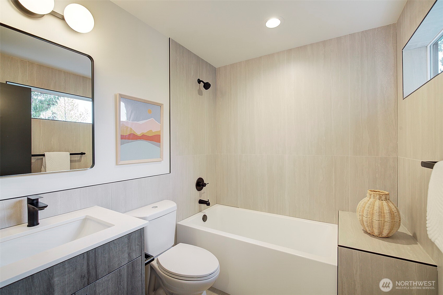 7912 34th Avenue SW Seattle WA 98126