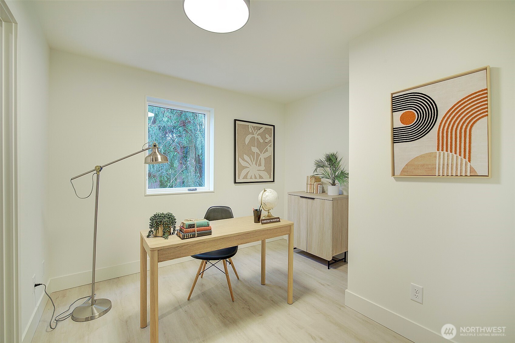 7912 34th Avenue SW Seattle WA 98126