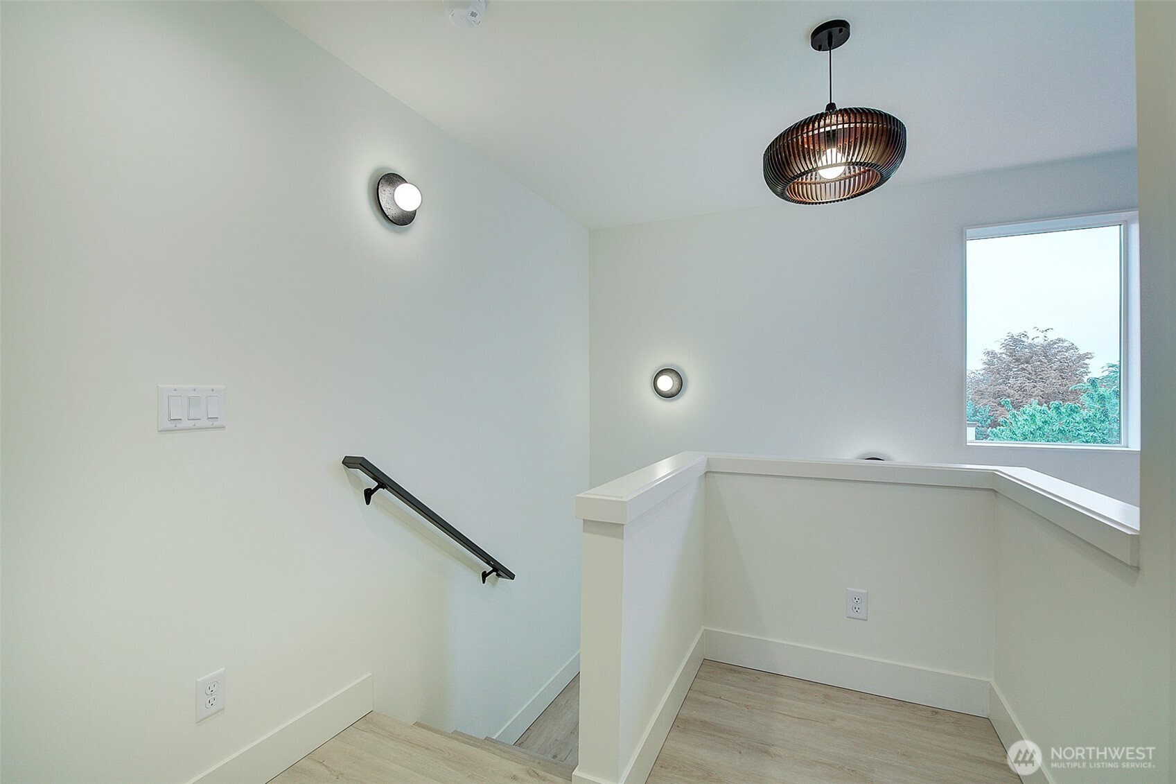 7912 34th Avenue SW Seattle WA 98126