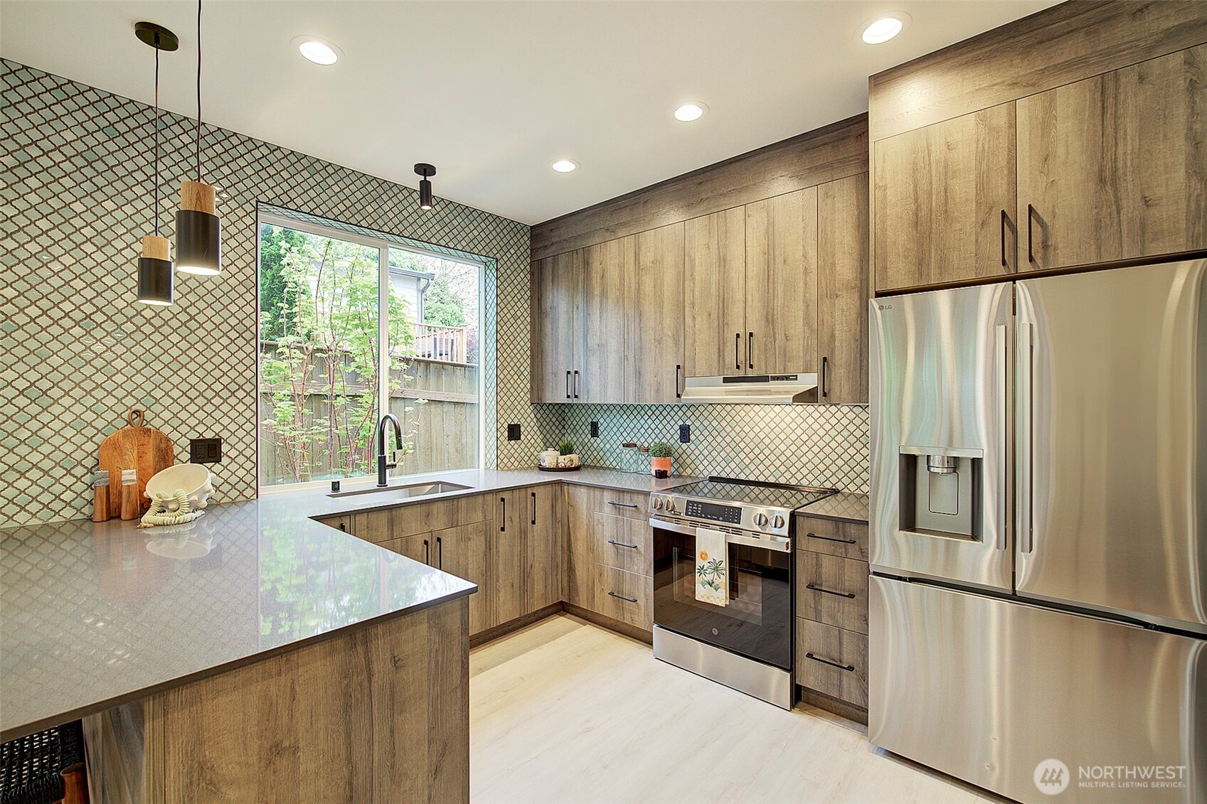 7912 34th Avenue SW Seattle WA 98126