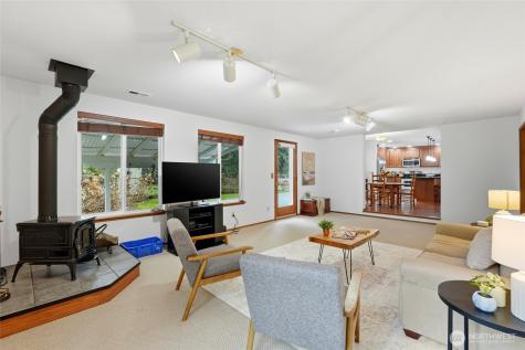 16008 Mink Road NE Woodinville WA 98077