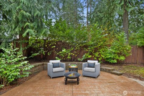 18505 NE 26th Street Redmond WA 98052