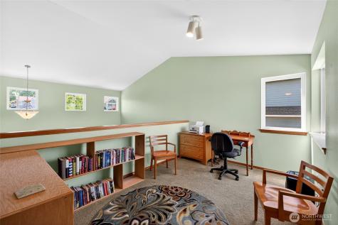 7101 82nd Street Ct E Puyallup WA 98371