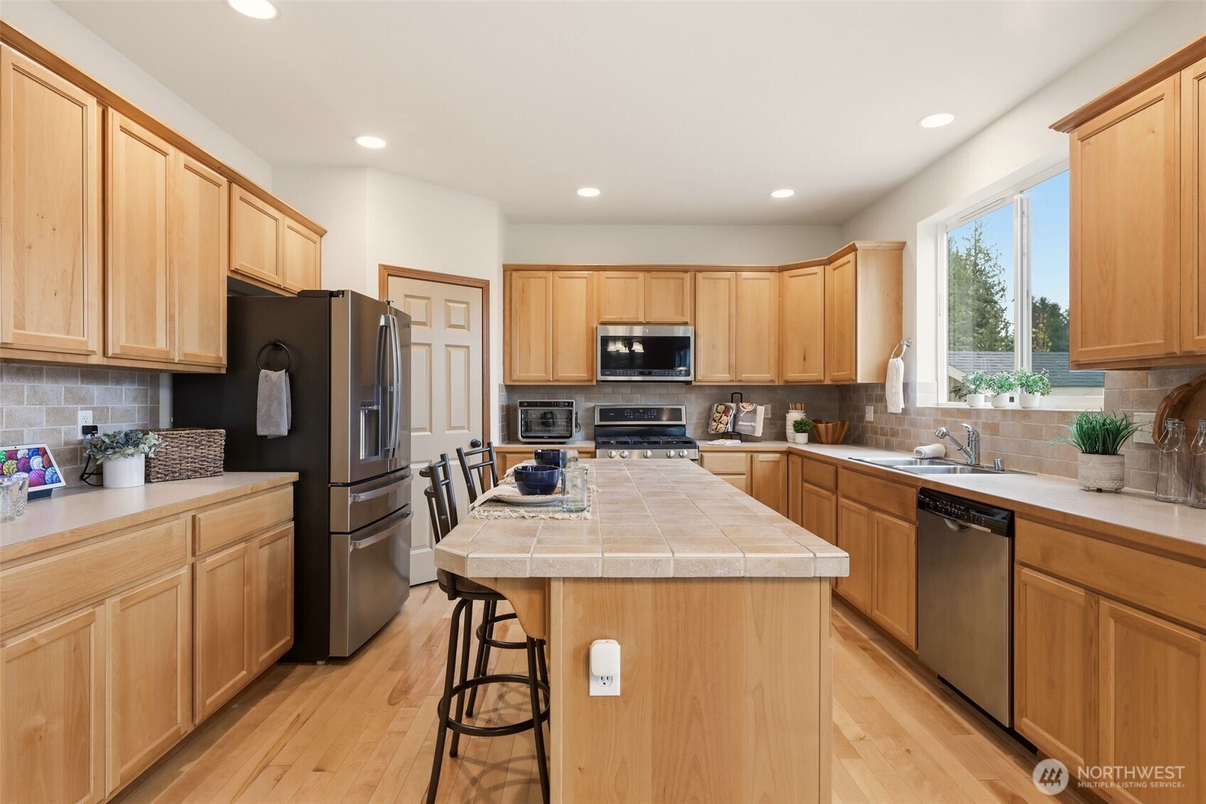 20101 11th Avenue W Lynnwood WA 98036