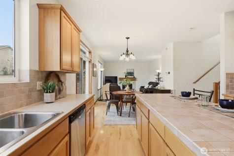 20101 11th Avenue W Lynnwood WA 98036