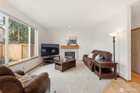 20101 11th Avenue W Lynnwood WA 98036