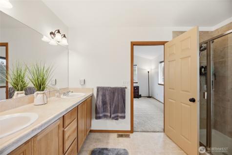 20101 11th Avenue W Lynnwood WA 98036