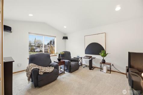 20101 11th Avenue W Lynnwood WA 98036