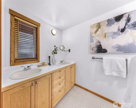 12214 NE 97th Street Kirkland WA 98033