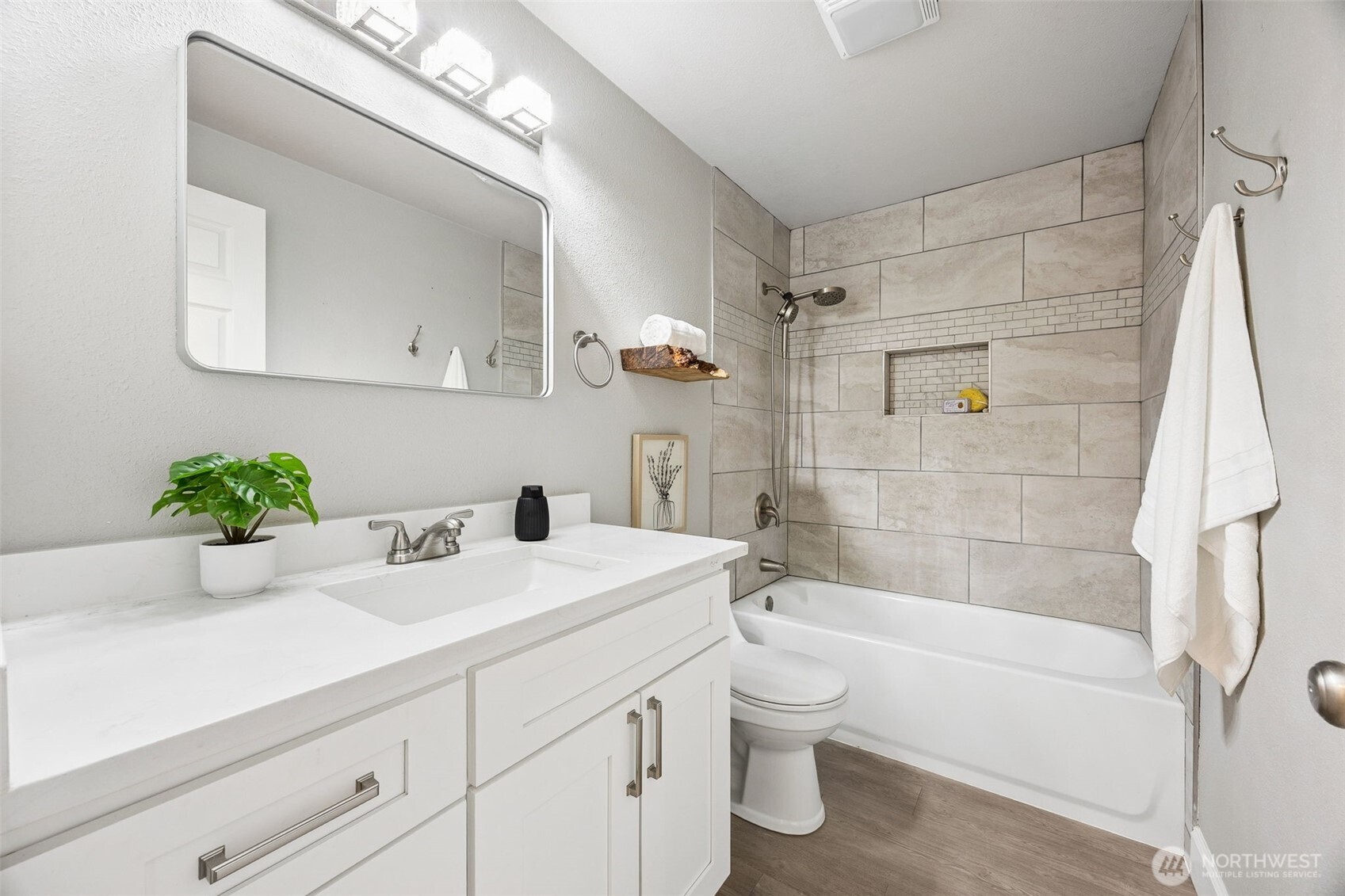 7402 Vandermark Road E Bonney Lake WA 98391