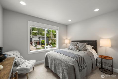 10425 NE 112th Street Kirkland WA 98033