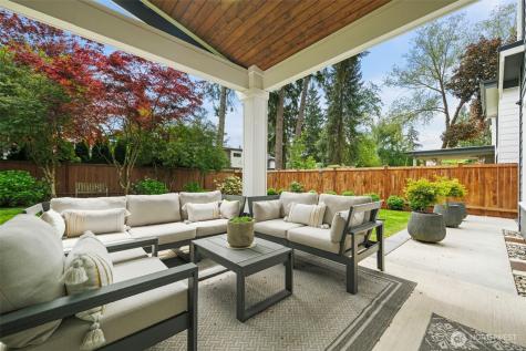 10425 NE 112th Street Kirkland WA 98033