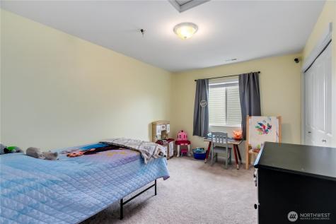 18929 110th Avenue Ct E Puyallup WA 98374