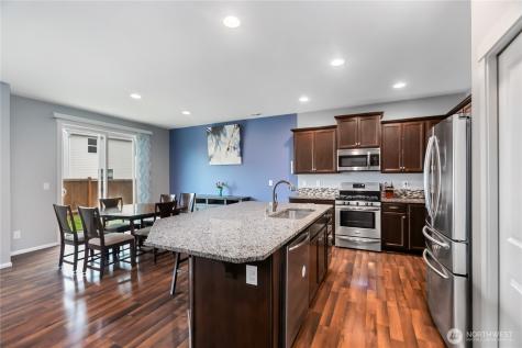 18929 110th Avenue Ct E Puyallup WA 98374