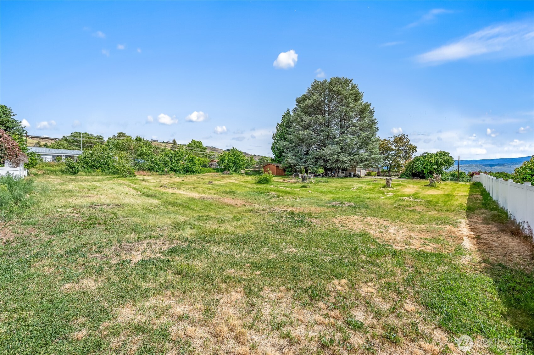 21 SW 31 East Wenatchee WA 98802
