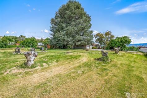 21 SW 31 East Wenatchee WA 98802