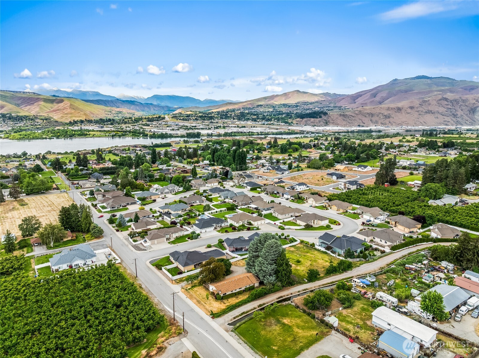 21 SW 31 East Wenatchee WA 98802